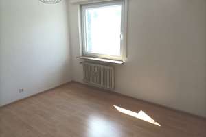 7- Zi-Wohnung in S-Kaltental, variabler Grundriss – Burgstr 48, 70569 Kaltental, Stuttgart – Vorschaubild 9