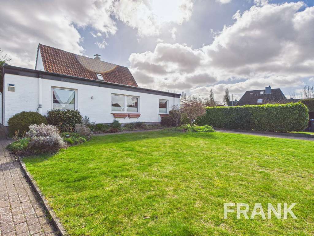 Immobilie in Kronshagen - Bestandsimmobilie mit Neubaupotenzial in ruhiger Lage von Kronshagen - Bild 0