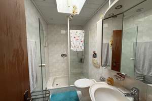 Property thumbnail 12