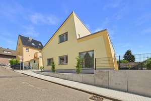 Modernes und energieeffizientes Einfamilienhaus im Erstbezug mit Dachterrasse in Gangelt!