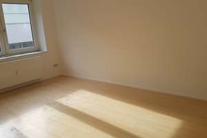 Solides MFH in Düsseldorf Friedrichstadt – 40215 Friedrichstadt, Düsseldorf – Vorschaubild 29