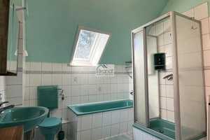 Ansprechendes Zweifamilienhaus mit schönem Garten in direkter Nähe zur Northeimer Innenstadt! – Northeim (Kreis) – Vorschaubild 9
