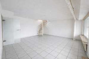 Helle 2-Zimmer-Maisonettewohnung mit Dachterrasse in Düsseldorf-Düsseltal – Die vollständige Adresse der Immobilie erhältst du vom Anbieter., 40239 Düsseltal, Düsseldorf – Vorschaubild 5