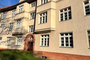 ca. 5 m² Süd/Ost Balkon am Breitenbachplatz – Breitenbachplatz 15, 14195 Steglitz, Berlin – Vorschaubild 3