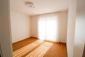 Exklusive Doppelhaushälfte in Olching – Luxuriös, energieeffizient & ideal für Familien! – Olching, Fürstenfeldbruck (Kreis), 82140 Fürstenfeldbruck (Kreis) – Vorschaubild 14