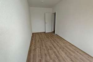Helle 3-Zi. mit Balkon, Wanne & Laminat in ruhiger Lage!  – Würzburger Straße 36 C, 9130 Sonnenberg, Chemnitz – Vorschaubild 13