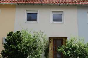 Ruhig gelegenes RMH Nürnberg - Eibach / Haus kaufen – Die vollständige Adresse der Immobilie erhältst du vom Anbieter., 90451 Röthenbach Ost, Nürnberg – Vorschaubild 1