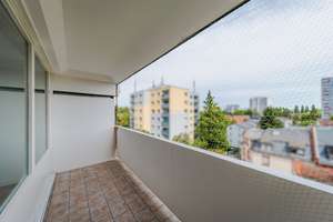 Frankfurt-Eckenheim: Frisch renovierte & modernisierte 2-Zimmer-Wohnung mit Loggia & Aufzug  – 60435 Eckenheim, Frankfurt am Main – Vorschaubild 7