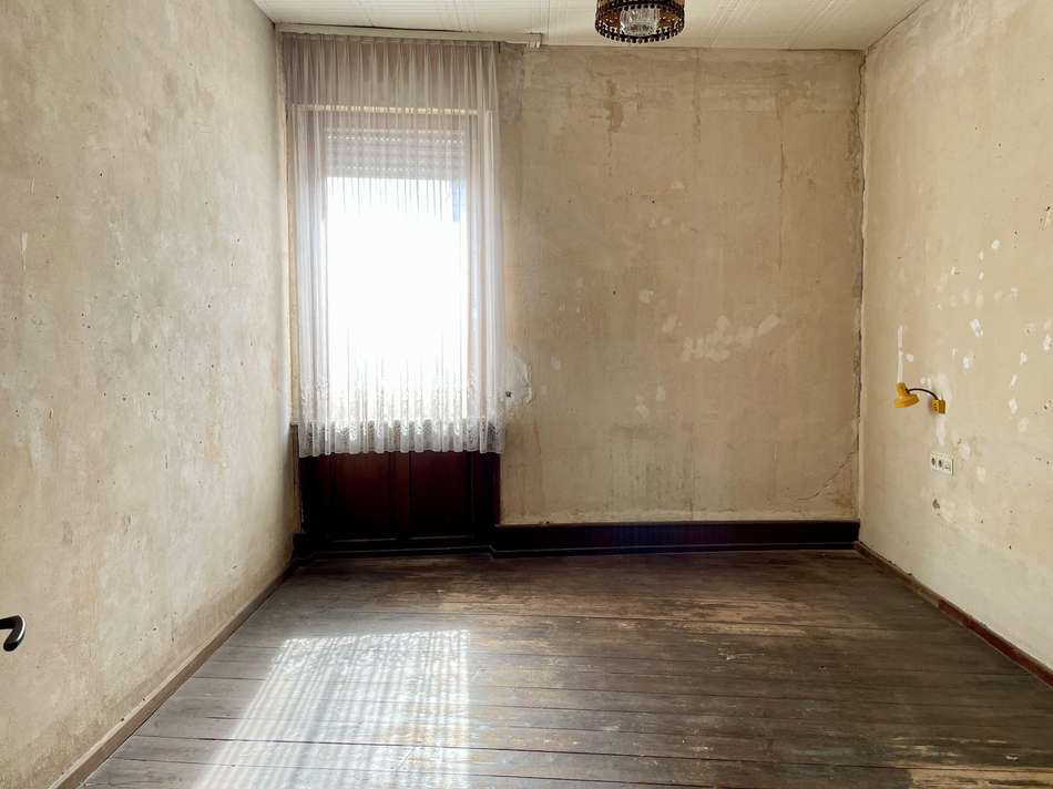 Zimmer hinter Durchgangzimmer