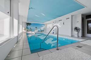 RESERVIERT: Exklusive Villa mit Schwimmbad, Sauna und atemberaubendem Blick – Die vollständige Adresse der Immobilie erhältst du vom Anbieter., 72766 Reutlingen-Mitte, Reutlingen – Vorschaubild 12