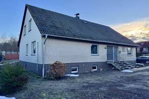 - reserviert - Geräumiges Bungalow in Danndorf - naturnah wohnen, stadtnah leben – Die vollständige Adresse der Immobilie erhältst du vom Anbieter., 38461 Danndorf – Vorschaubild 1