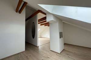 Katip | Gepflegtes Reihenmittelhaus mit Garten & Garage in Gersthofen – leerstehend – Die vollständige Adresse der Immobilie erhältst du vom Anbieter., 86368 Gersthofen – Vorschaubild 35