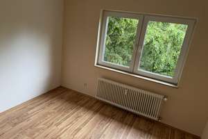 Zuhause mit drei Zimmern in Ahornweg 8 in Dormagen – Die vollständige Adresse der Immobilie erhältst du vom Anbieter., 41540 Dormagen – Vorschaubild 4