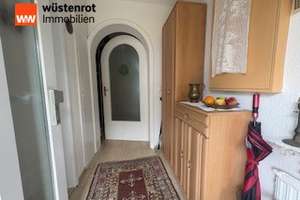 Attraktives Reihenendhaus im beliebten Stadtteil Arlinger – Ihr neues Zuhause wartet! – Die vollständige Adresse der Immobilie erhältst du vom Anbieter., 75179 Brötzingen, Pforzheim – Vorschaubild 2