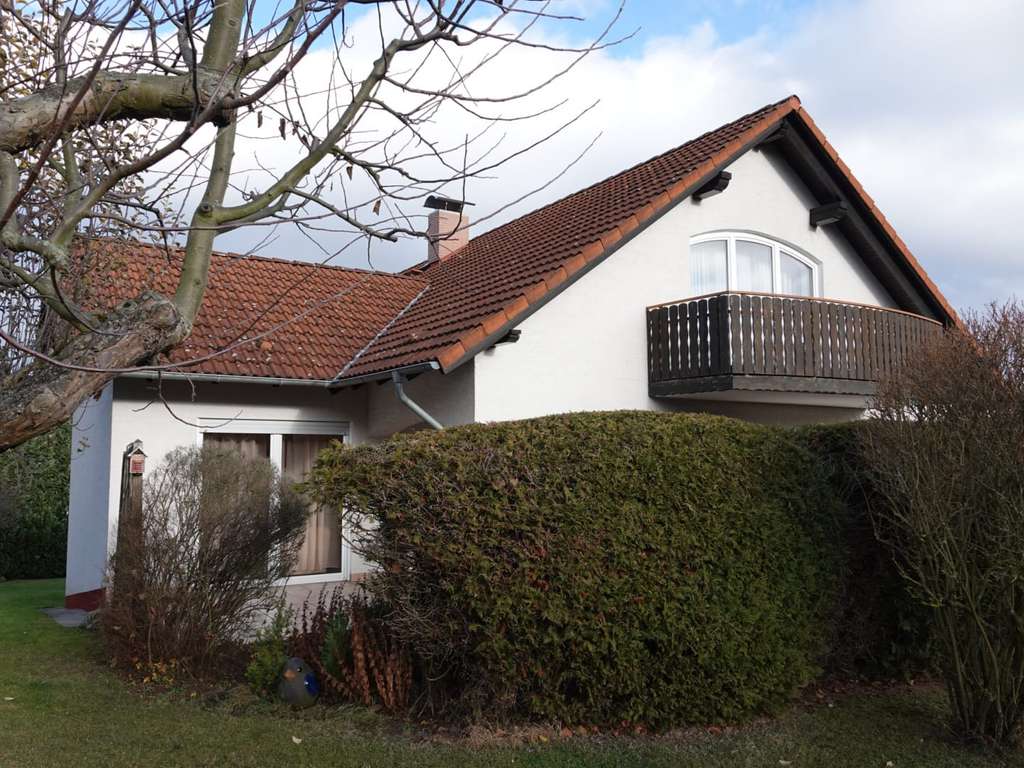 Immobilie in Eschwege - Wunderschönes Wohnhaus mit 1 bis 3 Wohneinheiten – natur- und stadtnah in Eschwege / Oberdünzebach - Bild 1