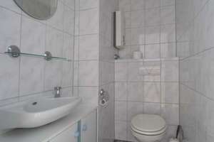 Dachgeschoss mit großem Wohnraum in gemütlicher Wohnlage von Eller – 40231 Eller, Düsseldorf – Vorschaubild 8
