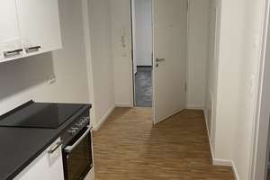Komplett sanierte 32 m² Wohnung mit neuer Einbauküche im Klinikviertel