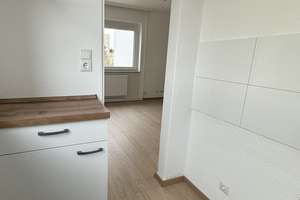 Helle, renovierte und teilsanierte 1-Zimmer-Wohnung mit Miniküche in Frankfurt-Oberrad zu vermieten – 60599 Oberrad, Frankfurt am Main – Vorschaubild 6