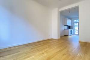 Schöne 1 Zimmerwohnung mit Einbauküche und Balkon