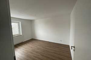 Gepflegtes Haus mit vier Zimmern und EBK in Baesweiler – Aachen (Kreis) – Vorschaubild 6