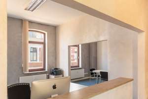 Viel Platz für Ihre Ideen: 4-Zimmer-Wohnung mit flexiblen Nutzungsmöglichkeiten – Die vollständige Adresse der Immobilie erhältst du vom Anbieter., 24534 Stadtmitte, Neumünster – Vorschaubild 2