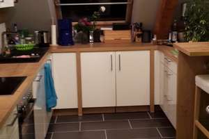 Modernisierte 3-Zimmer-DG-Wohnung auf 94m² Grundfläche mit EBK in Herrenhausen – Wefelsestr. 16, 30419 Herrenhausen, Hannover – Vorschaubild 3