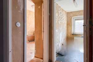 * Einfamilienhaus mit Potenzial * Großes Grundstück * Unverbaute Rücksicht * – Leer (Kreis) – Vorschaubild 14