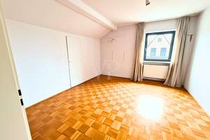 Ein Juwel mit grenzenlosem Potenzial – Die vollständige Adresse der Immobilie erhältst du vom Anbieter., 91413 Neustadt an der Aisch – Vorschaubild 18