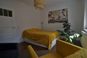 Lebendiger Wohnraum: 1,5-Zimmer-Wohnung in Stuttgart-Ost – Libanonstraße 79, 70186 Gablenberg, Stuttgart – Vorschaubild 4
