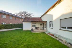 Zweifamilienhaus mit vermietetem Ladenlokal auf ca. 430 m² Gesamtfläche in zentraler Lage – Die vollständige Adresse der Immobilie erhältst du vom Anbieter., 32609 Hüllhorst – Vorschaubild 10