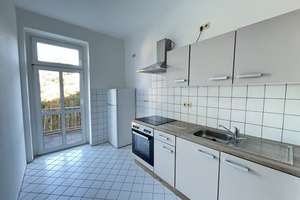 Ruhige 2 Zimmerwohnung - jetzt inklusiver EBK ! – Horst-Menzel-Str. 29, 9112 Kaßberg, Chemnitz – Vorschaubild 1