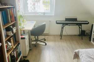 Helle & Wunderschöne 2,5-Zimmer-Wohnung in Toplage Stuttgart-Marienplatz  mit moderner EBK , WG-geei – Böblinger Str. 5, 70178 Karlshöhe, Stuttgart – Vorschaubild 3