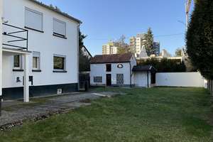 Doppelhaushälfte: Ruhige Lage, eigener Garten, 2 PKW-Stellplätze, OHNE Makler – Die vollständige Adresse der Immobilie erhältst du vom Anbieter., 60529 Schwanheim, Frankfurt am Main – Vorschaubild 6