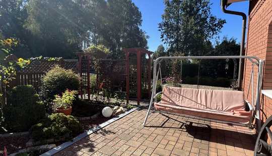 Bild von Energieeffizientes hochwertiges 3-Familienhaus in Neudorf-Platendorf