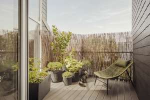 Lichtdurchflutetes Dachgeschoss mit Split-Level & Balkon – Oderberger Strasse 28, 10435 Prenzlauer Berg, Berlin – Vorschaubild 10