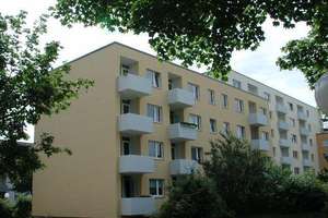 Auf gute Nachbarschaft: großzügige 3-Zimmer-Wohnung