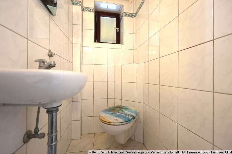 Immobilie in Schenefeld - geräumige Doppelhaushälfte mit großem Garten - nach WEG aufgeteilt! - Bild 2