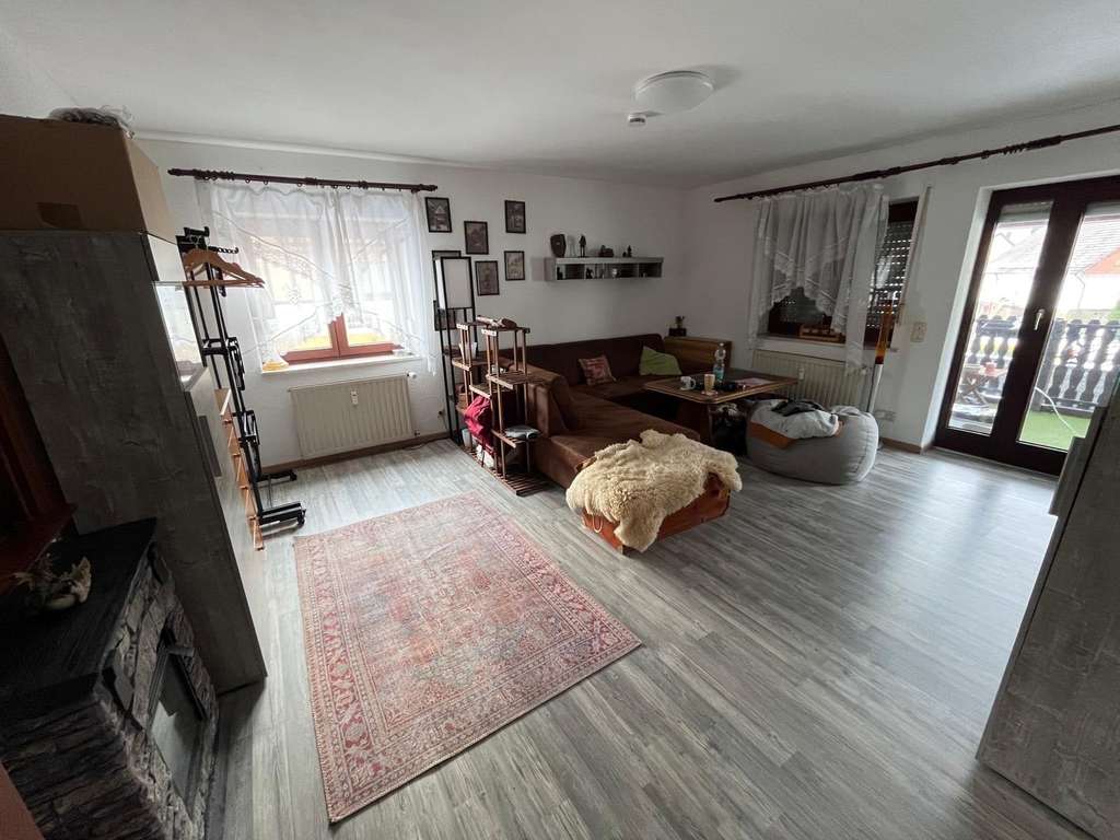 Immobilie in Forchtenberg - 5-Zimmer-Eigentumswohnung mit kleinem Grundstück mitten in Ernsbach - Bild 4