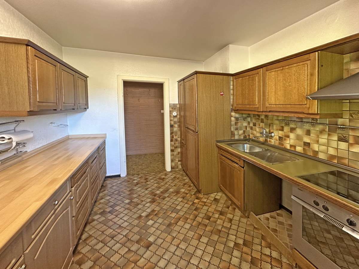 Immobilie in Ammersbek - Einfamilienhaus mit Charakter und Potenzial - Bild 2