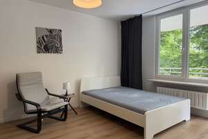** geräumiges WG-Zimmer mit Balkon in München zu vermieten** – Schumacherring 25, 81737 Neuperlach, München – Vorschaubild 4