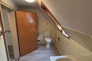 Renovierungsbedürftiges Haus mit 4 Zimmern und Garage in Steinalben – Bahnhofstraße 7, 66851 Steinalben – Vorschaubild 8