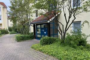 ***Helle und großzügige 3,5 Raum-Maisonette Wohnung mit Balkon und 2 Stellplätzen in DD-Pappritz***