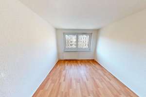 Schöne Balkonwohnung mit Tageslichtbad – Andréstr. 22a, 9112 Kaßberg, Chemnitz – Vorschaubild 4