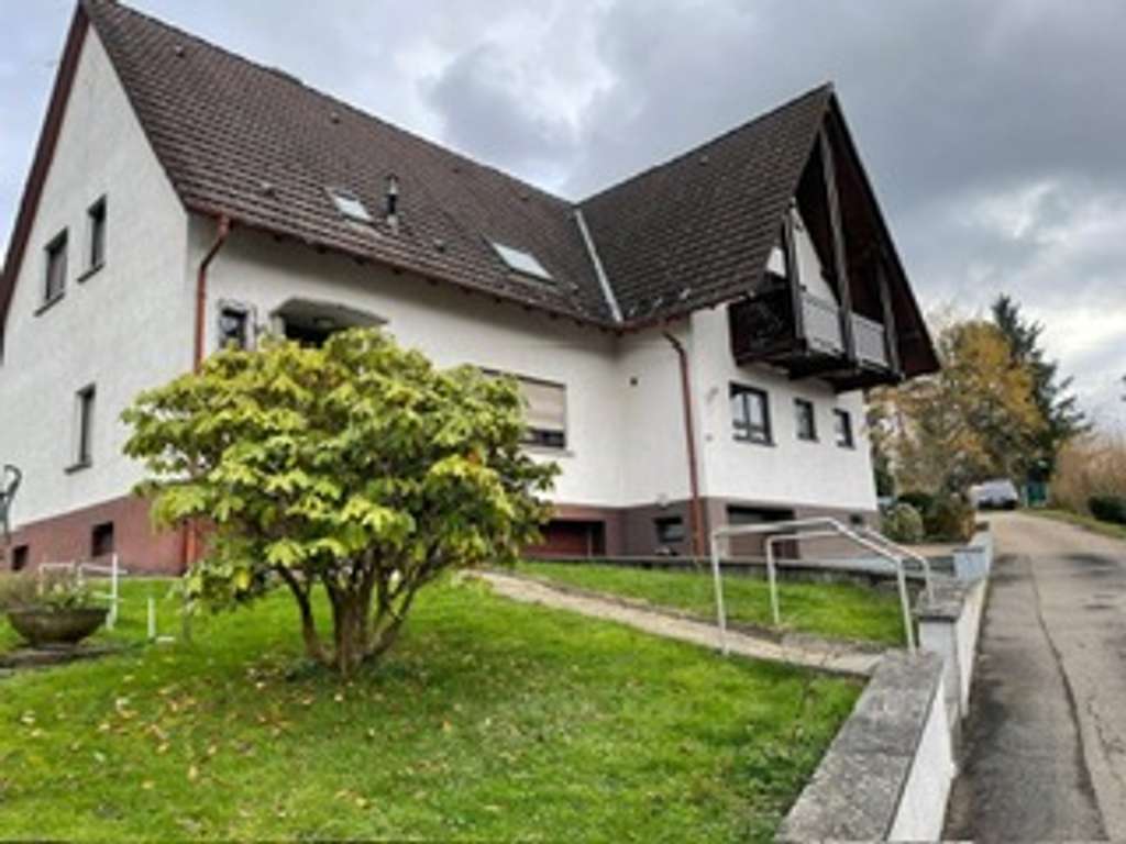 Immobilie in Achern - Doppelhaushälfte in Achern-Fautenbach mit Blick ins Grüne - Bild 1