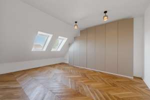 Lichtdurchflutete Maisonettwohnung in begehrter Lage von Düsseldorf-Heerdt! – Die vollständige Adresse der Immobilie erhältst du vom Anbieter., 40549 Heerdt, Düsseldorf – Vorschaubild 12