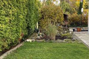 Doppelhaushälfte mit schönem Garten in ruhiger Lage – Die vollständige Adresse der Immobilie erhältst du vom Anbieter., 91301 Forchheim – Vorschaubild 7