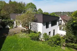 Hier will ich wohnen!!!
Idyllisches Einfamilienhaus am Hofgarten!!! – Landshut – Vorschaubild 2