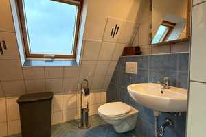 Lichtdurchflutete 2-Zimmer-DG-Wohnung mit EBK in Stuttgart - Feuerbach nur für 1 Person !!! – Dieterlestr. 0000000, 70469 Stuttgart – Vorschaubild 16