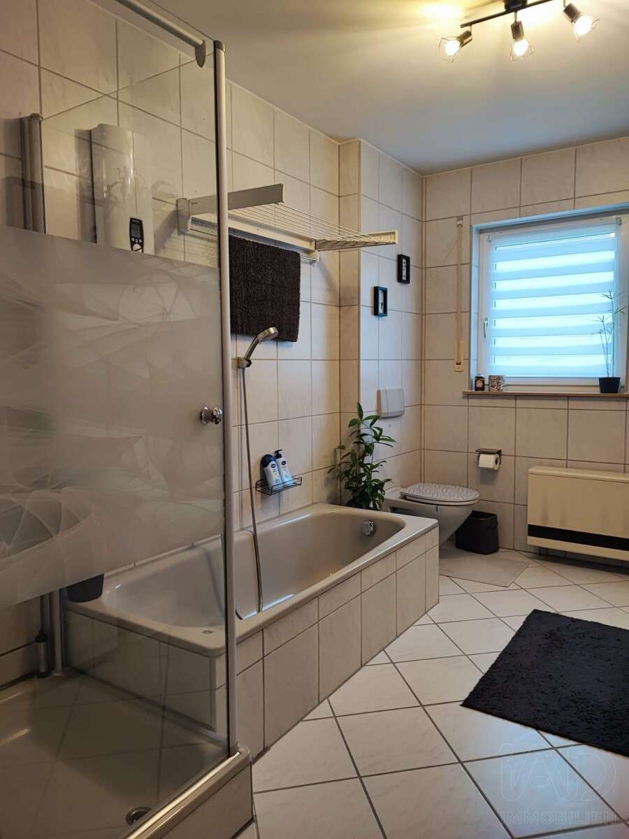 Immobilie in Oberrot - TOP Kapitalanlage!!! Gepflegtes Mehrfamilienhaus in Oberrot - Bild 1