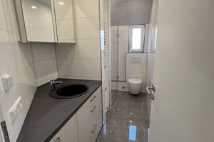 Erstbezug nach hochwertiger Renovierung – Stilvolle 4-Zimmer-Altbauwohnung mit Blick über Feuerbach – Die vollständige Adresse der Immobilie erhältst du vom Anbieter., 70469 Feuerbach-Mitte, Stuttgart – Vorschaubild 6